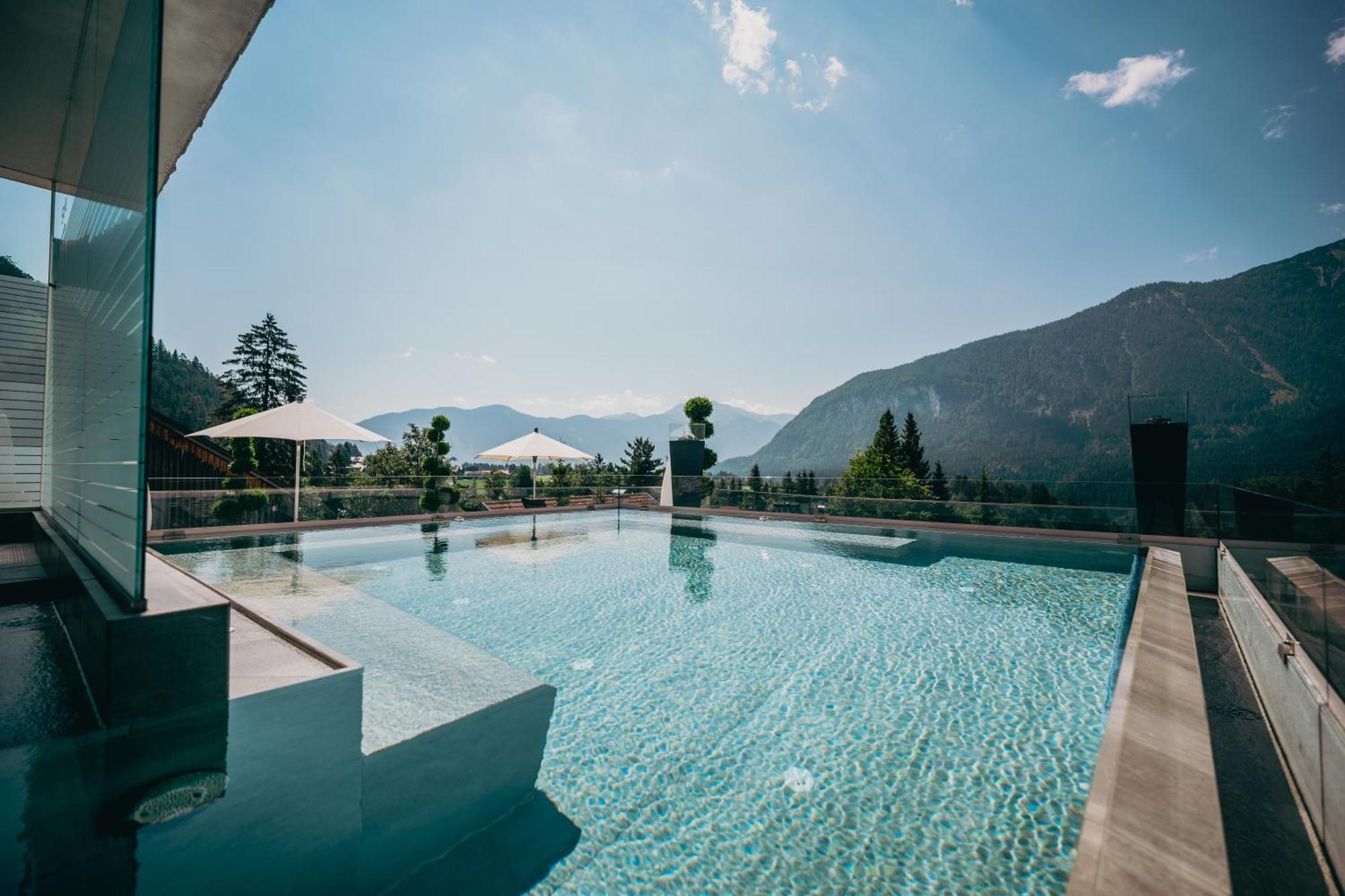 Wellnessresidenz Alpenrose Otel Maurach  Dış mekan fotoğraf