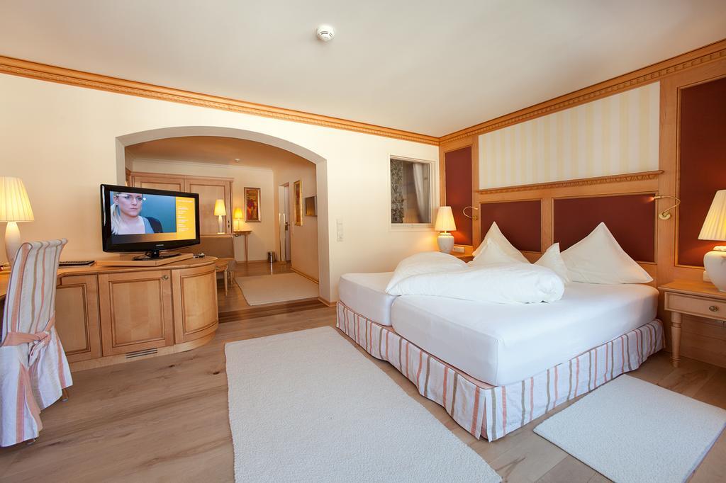 Wellnessresidenz Alpenrose Otel Maurach  Dış mekan fotoğraf